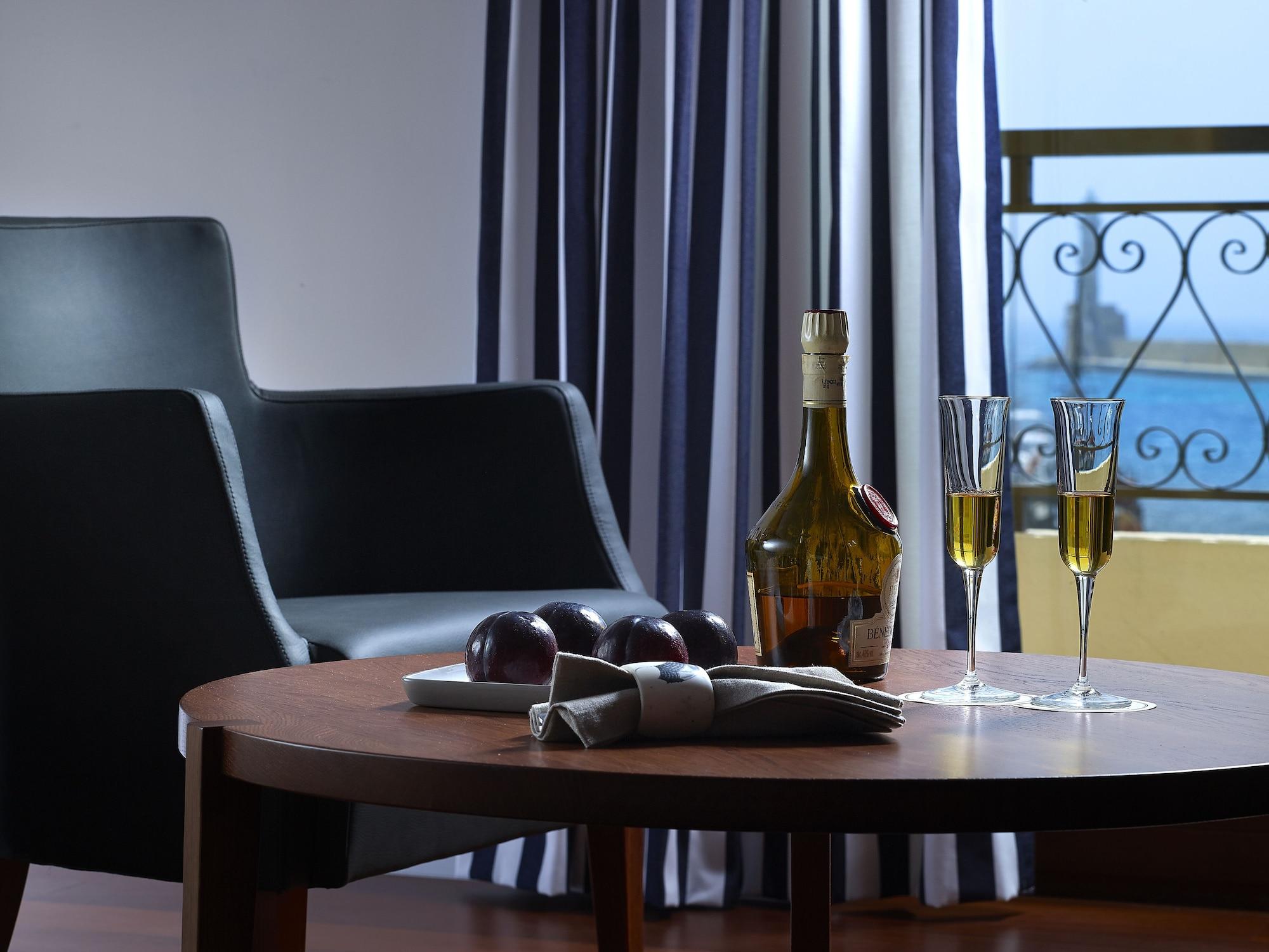 Porto Veneziano Hotel Chania  Екстер'єр фото
